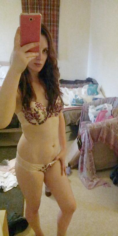 25P British girl hot self 