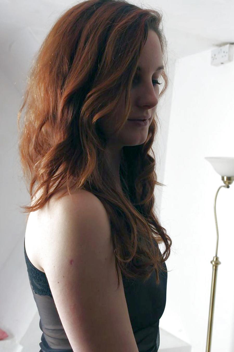 25P British girl hot self 