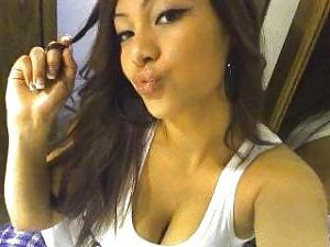12P Gorgeous latina