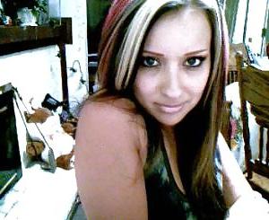 10P Gorgeous big tit latina