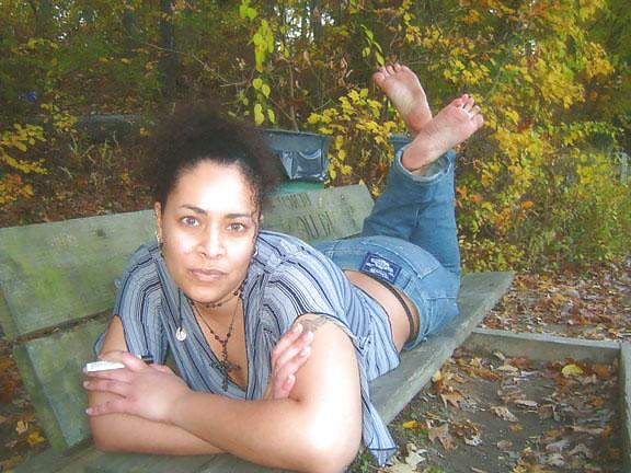 25P ALL KINDS OF MATURE BLACK WOMEN PT.20