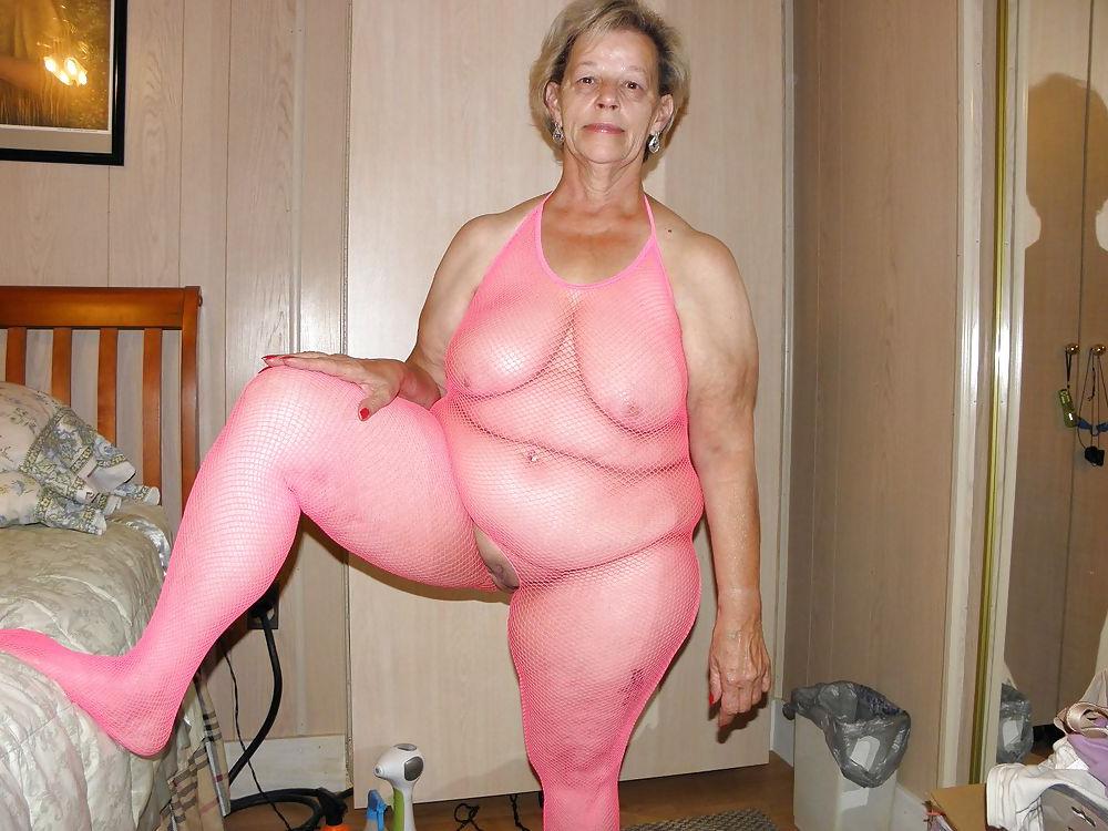 14P Mature-BBW-Ladies 377