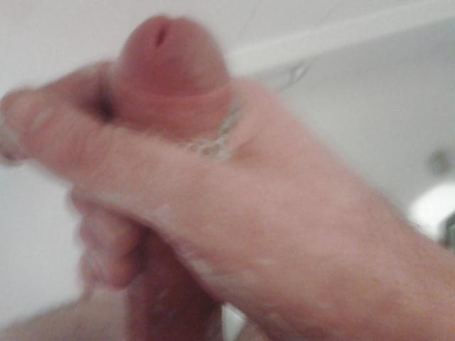 11P Soapy shower wank