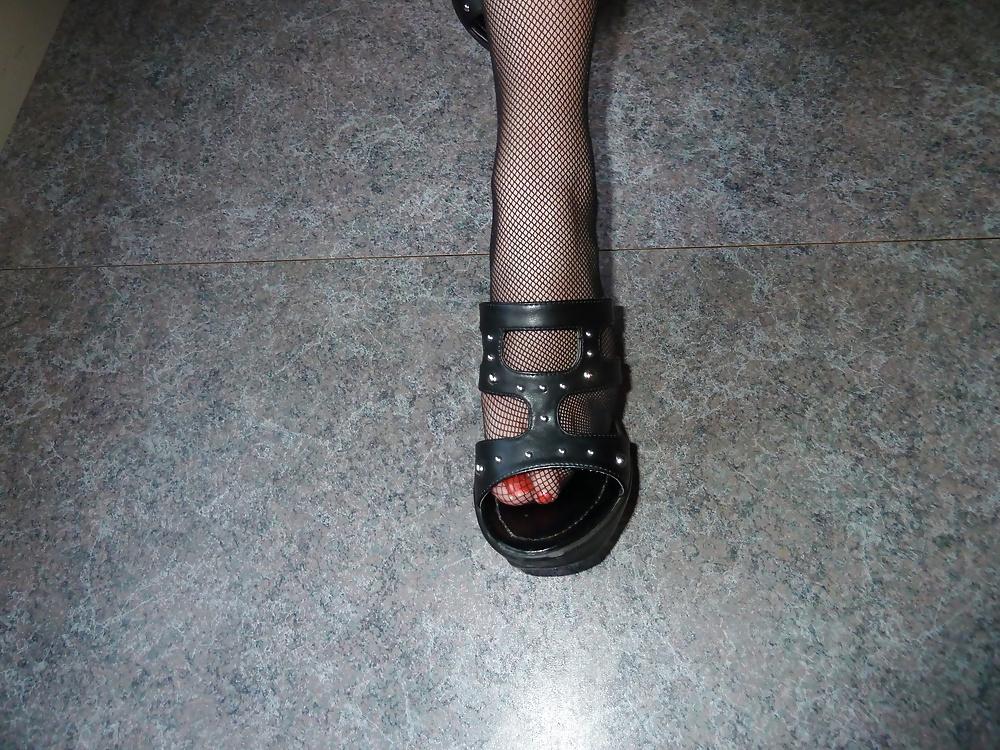 17P Sexy teens feet
