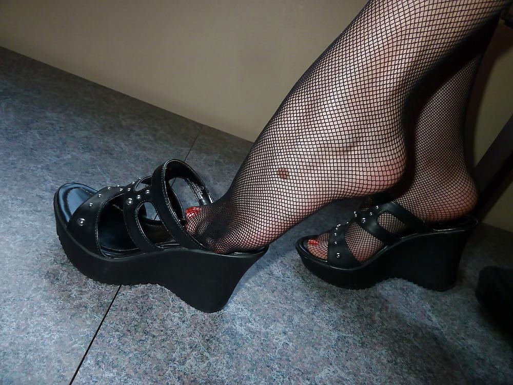 17P Sexy teens feet