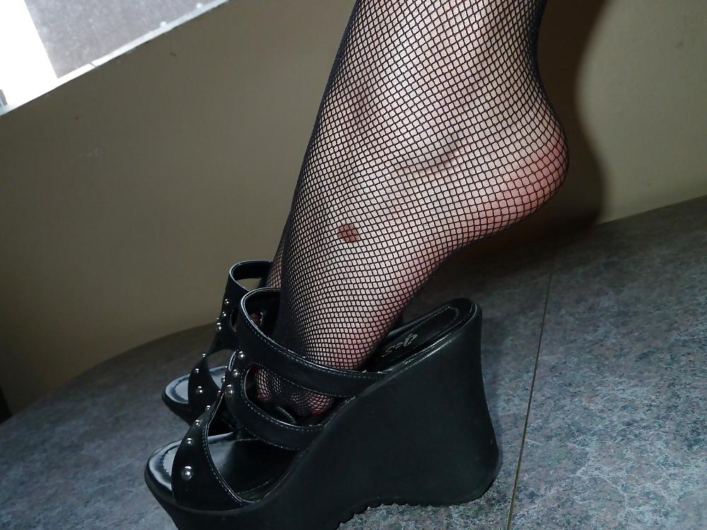 17P Sexy teens feet
