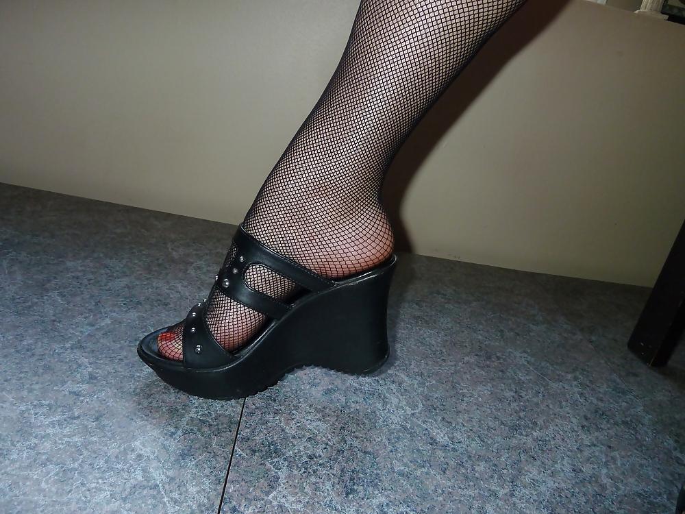17P Sexy teens feet
