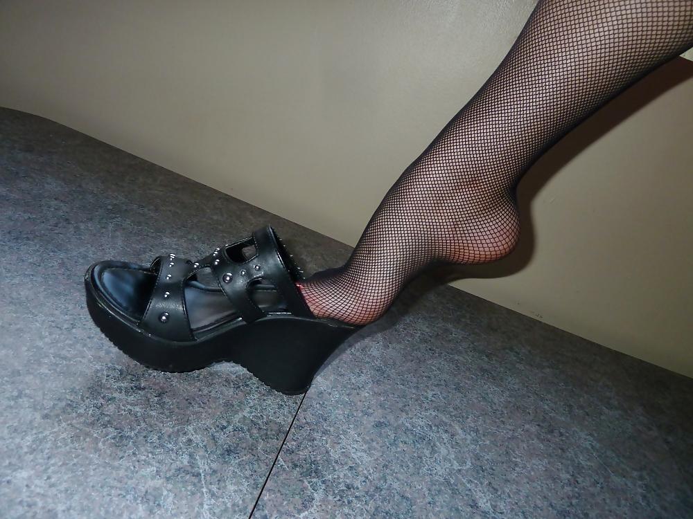 17P Sexy teens feet