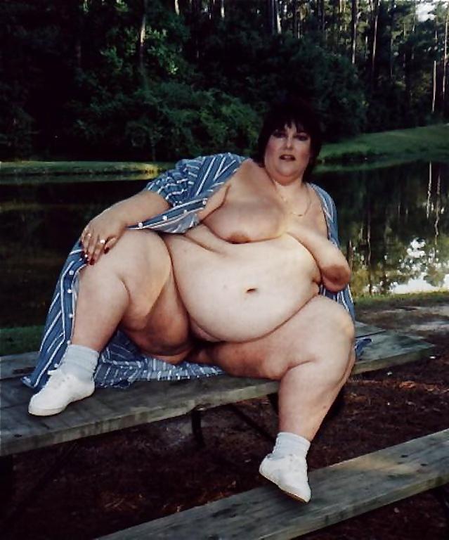 25P Grannies BBW Matures #23