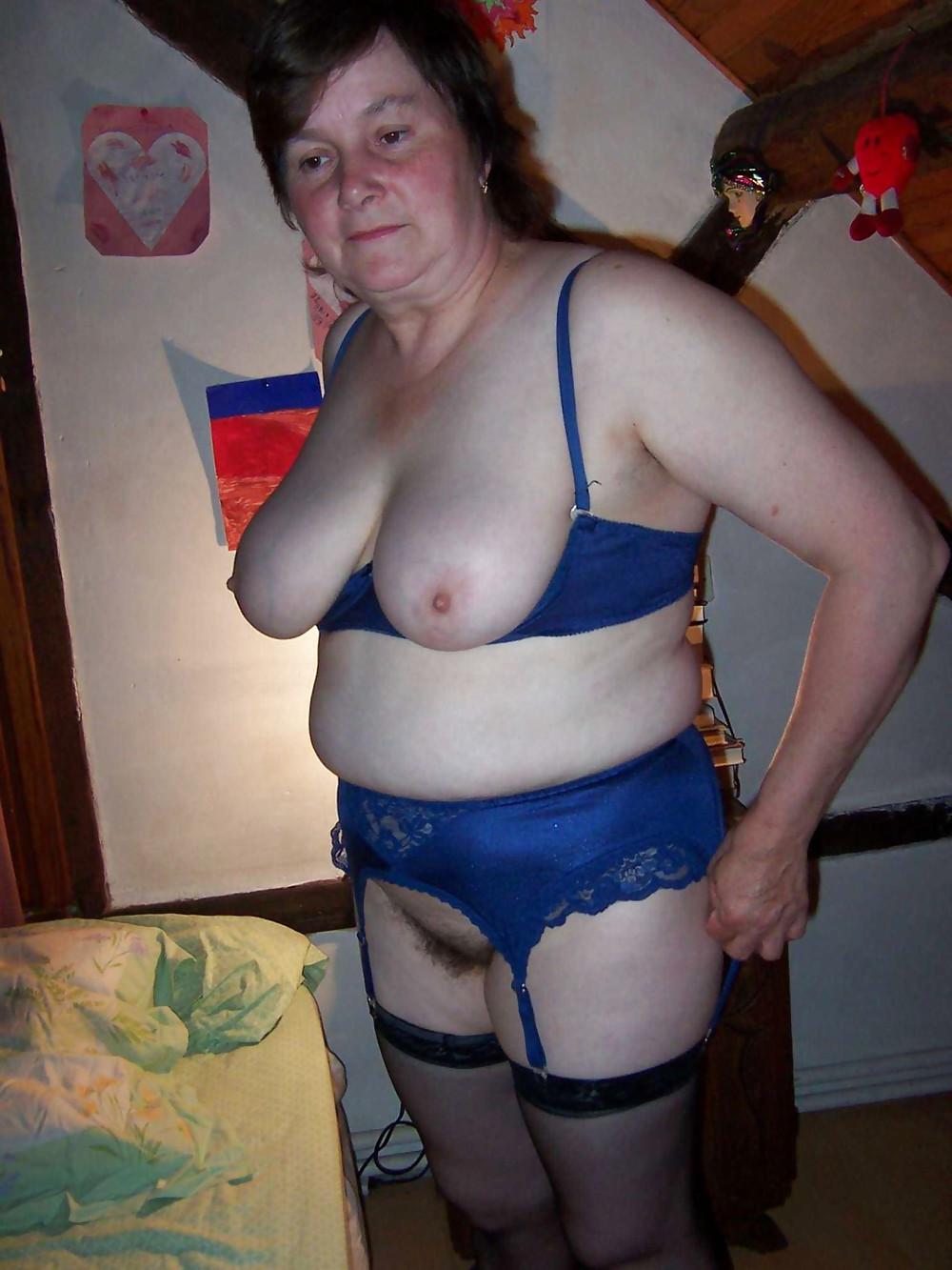 25P Grannies BBW Matures #23