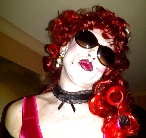 25P Tranny Pose