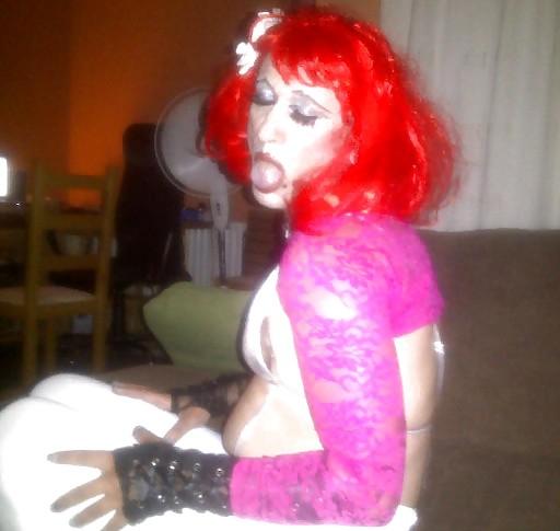 25P Tranny Pose