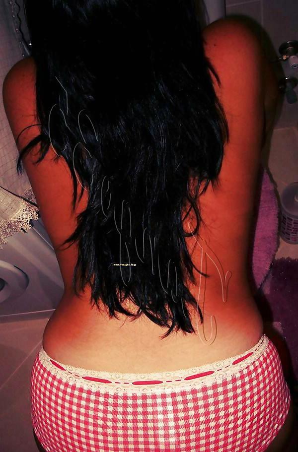 7P Turkish Babe Sibel