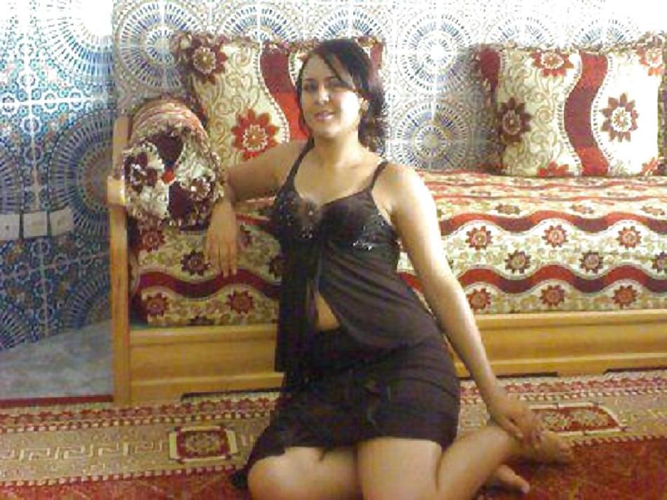 9P Arab turkish girls 37