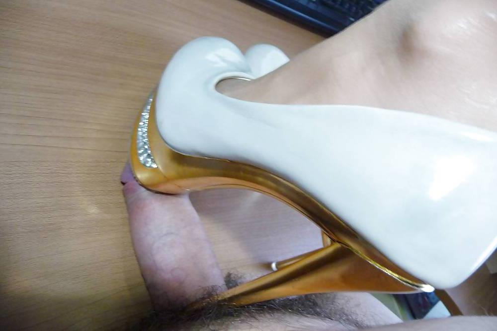 14P Sexy Korean pumps with gold heels on cock (2)