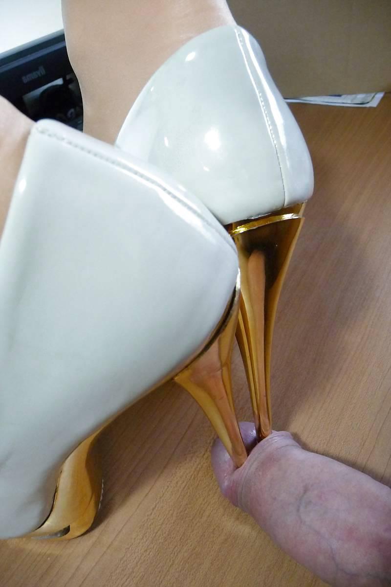14P Sexy Korean pumps with gold heels on cock (2)