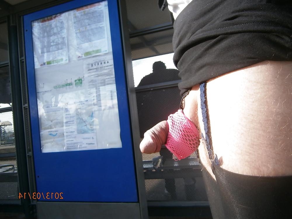 11P Nude in public exhib outdoor sexe cock flasing