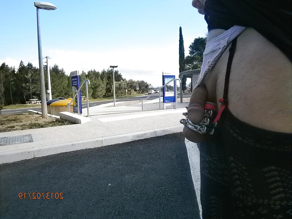 11P Nude in public exhib outdoor sexe cock flasing