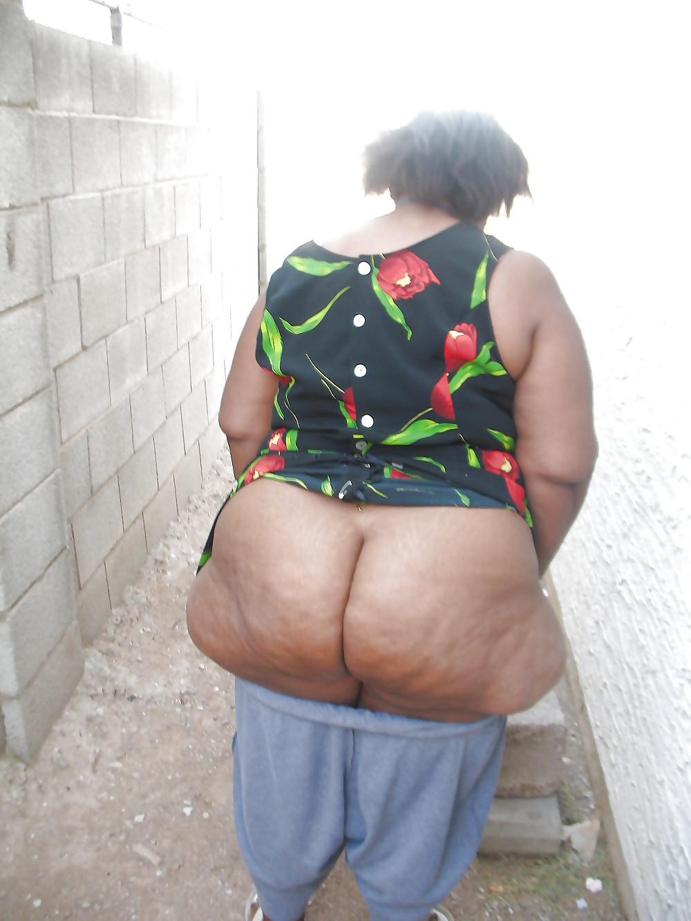 16P Black mom