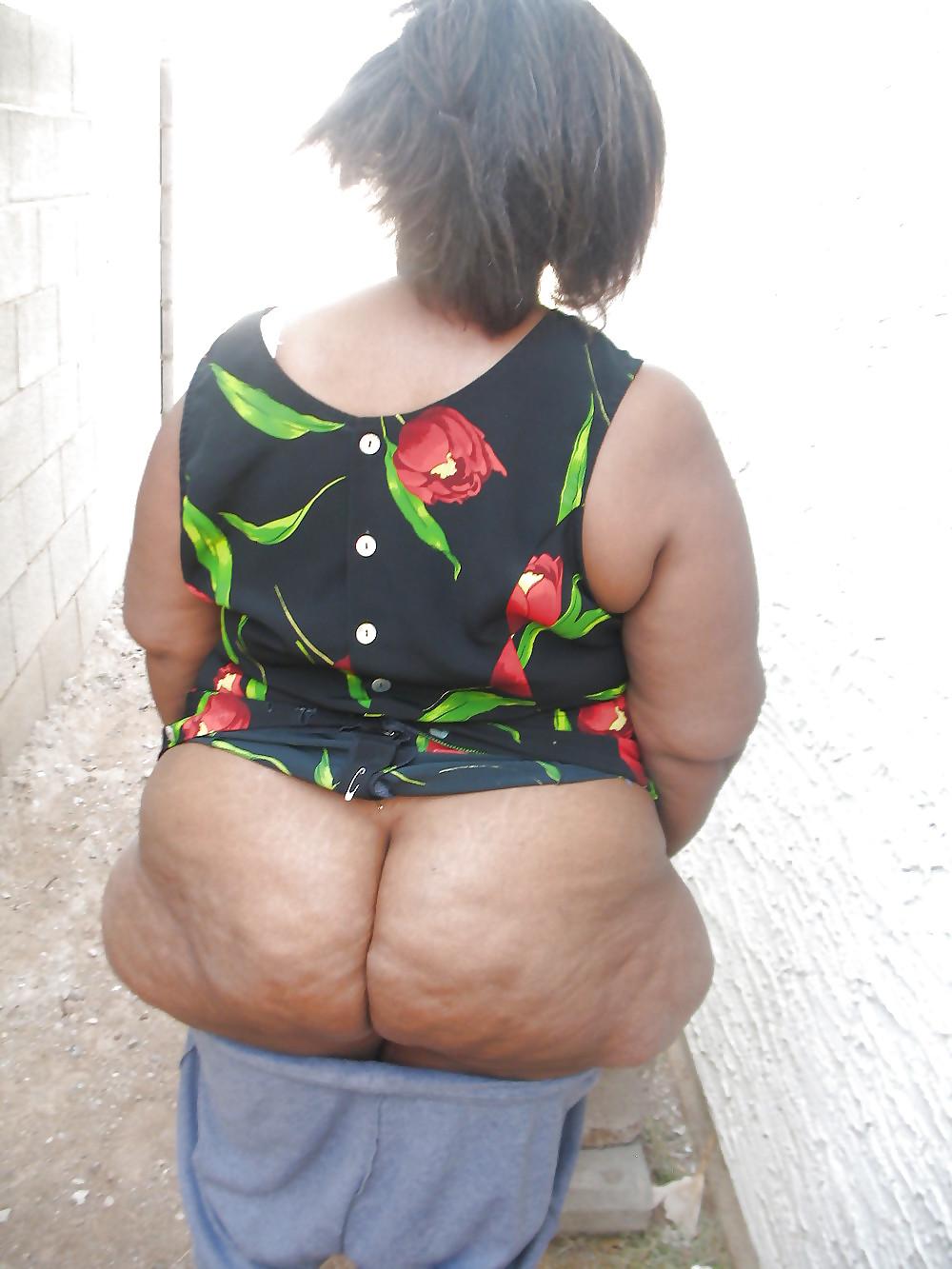 16P Black mom