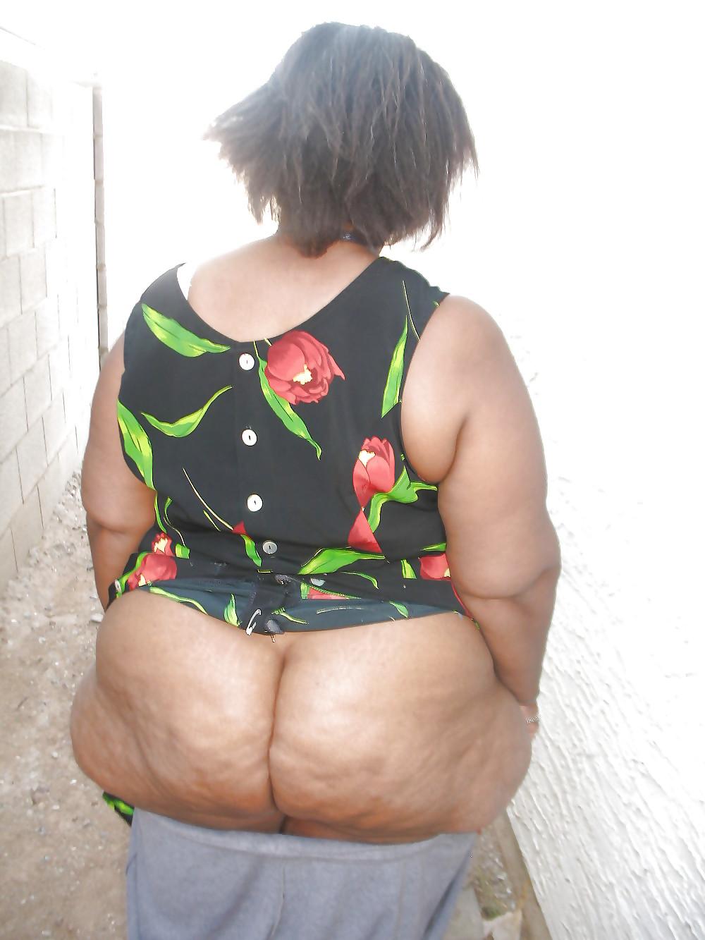 16P Black mom