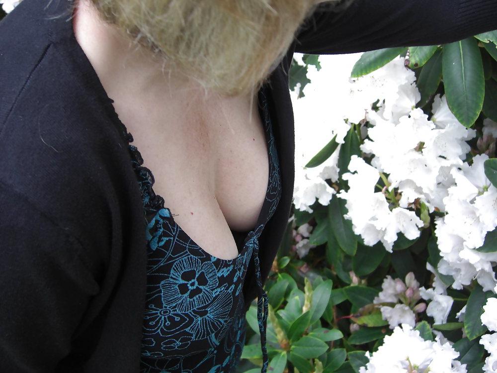 25P My wifes tits in private and public