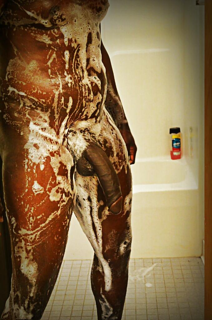 9P BIG BLACK DICK Shower