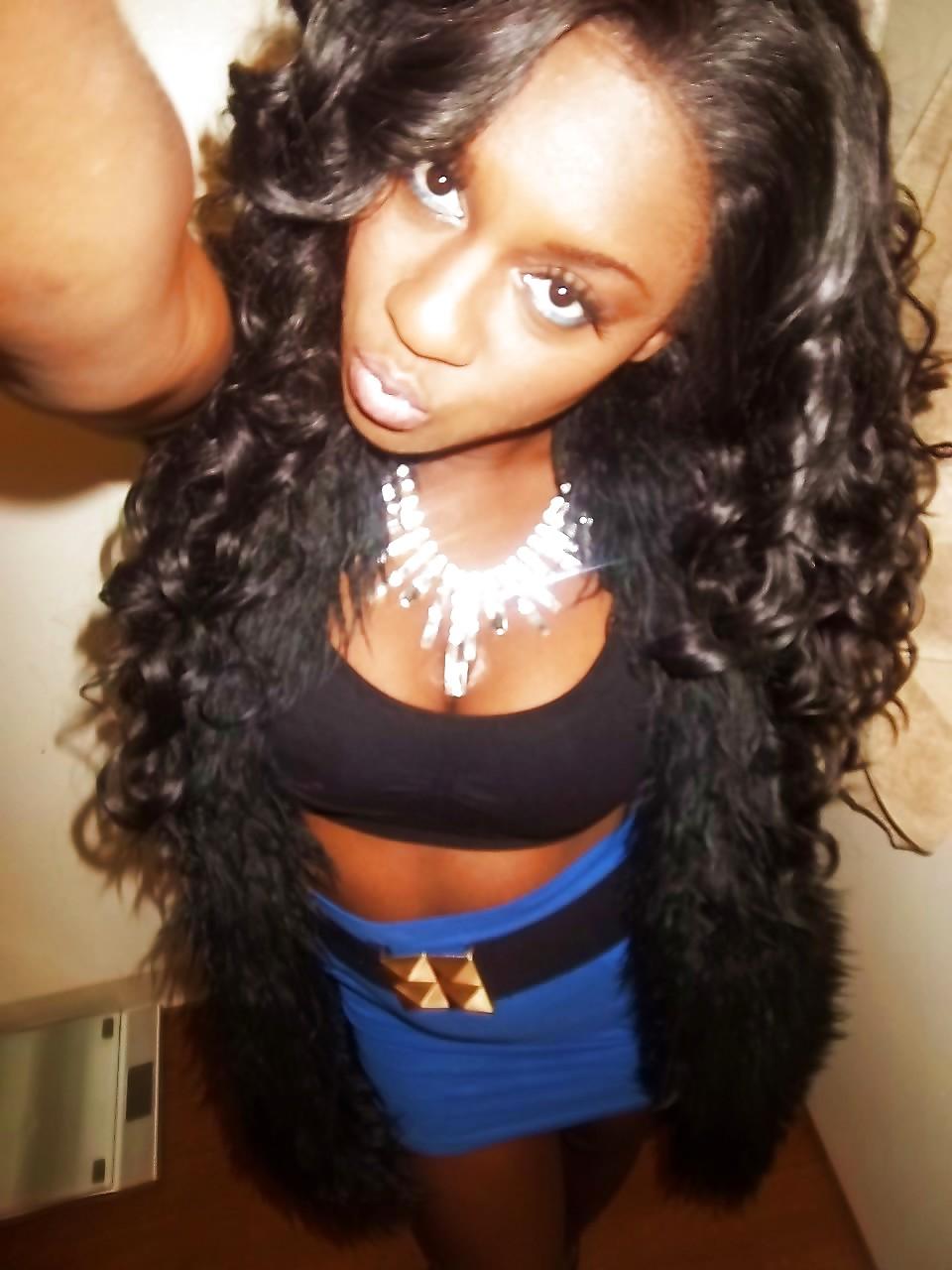 25P Amateur Black Girls 35