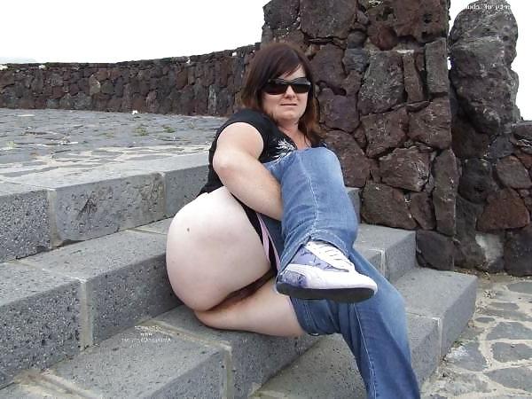 25P AMATEURS BBW ASSES MIX