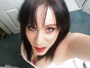 10P With with cleavage
