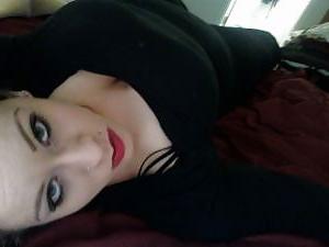 10P With with cleavage