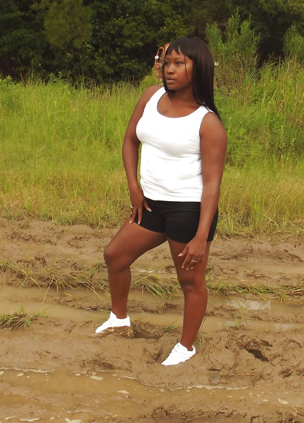 21P Black Girl From Georgia Backwoods Loves Playing In Mud