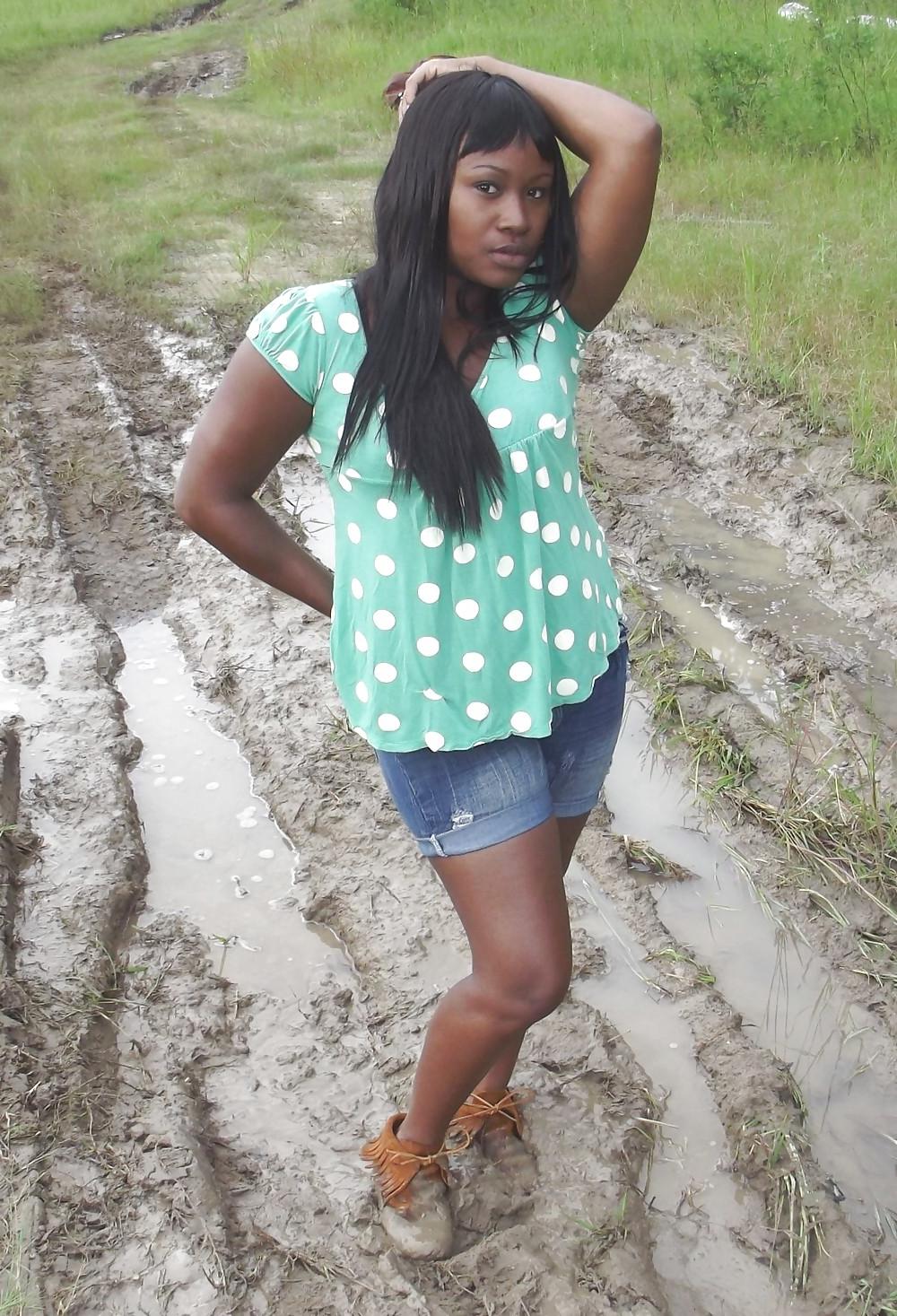 21P Black Girl From Georgia Backwoods Loves Playing In Mud