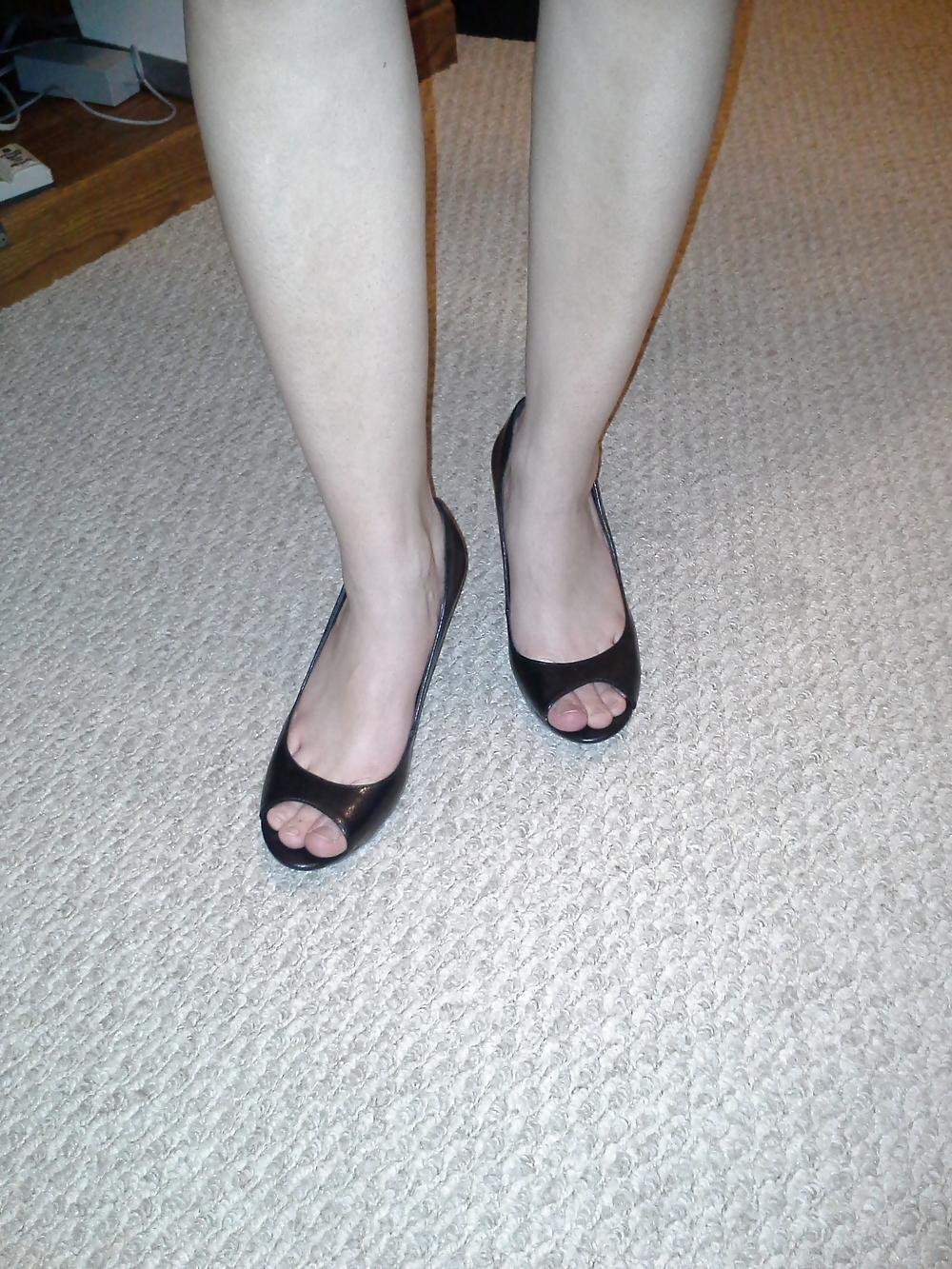 23P Feet sandals