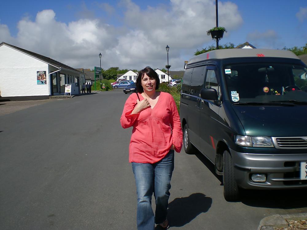 10P My whore holly fully cothed but I fucked her in public