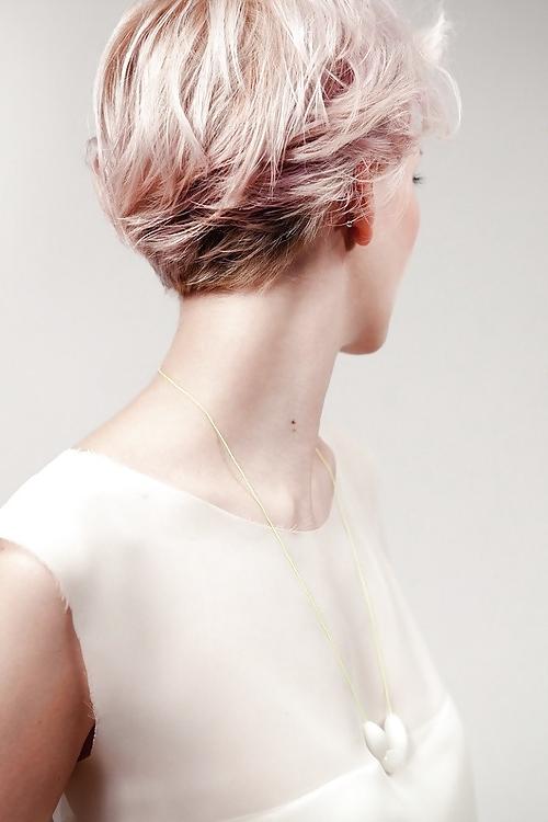 25P Models with short hair