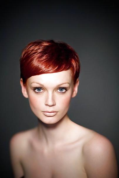 25P Models with short hair