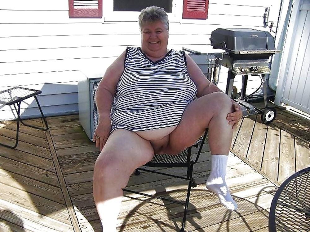 25P Grannies BBW Matures #25
