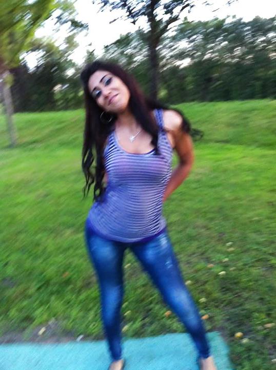 9P Arab turkish girl: sahra