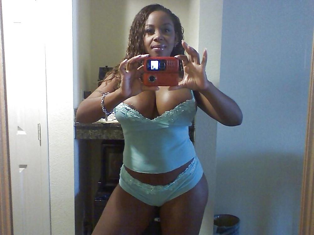 25P Amateur Black Girls 13