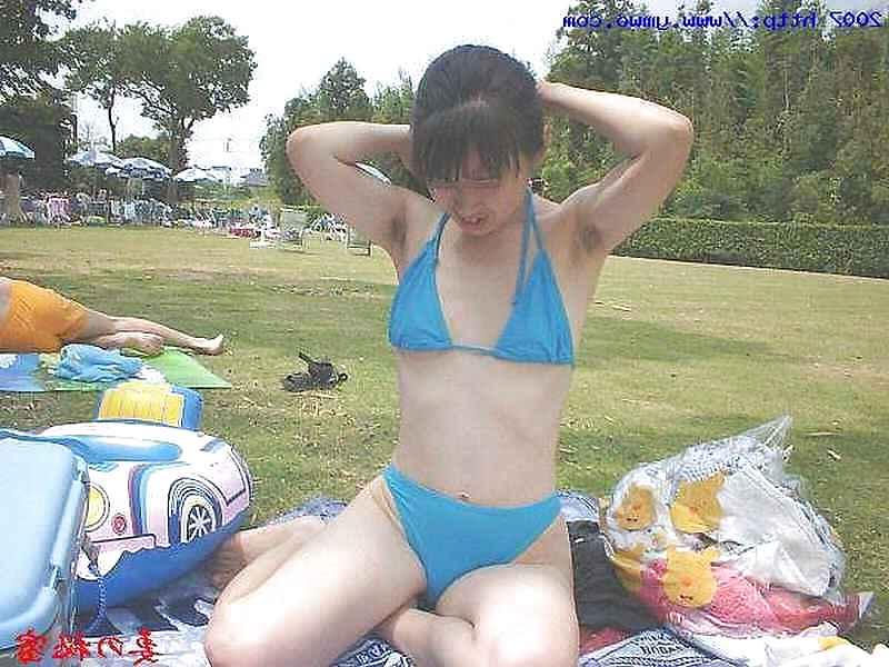 25P Underarm Hair of Asian Gals