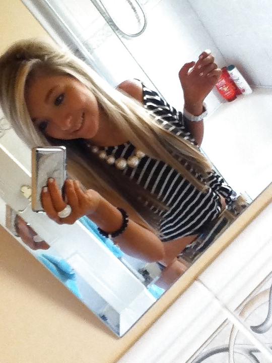 25P Super sexy british teen girl amy she's so cute