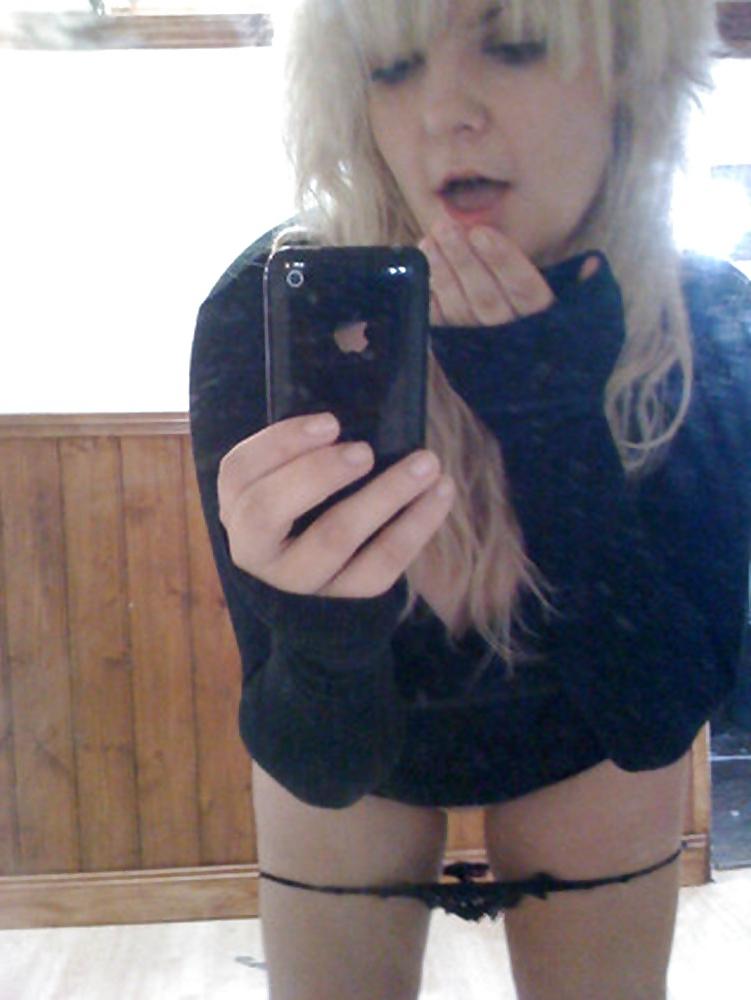 25P British blonde