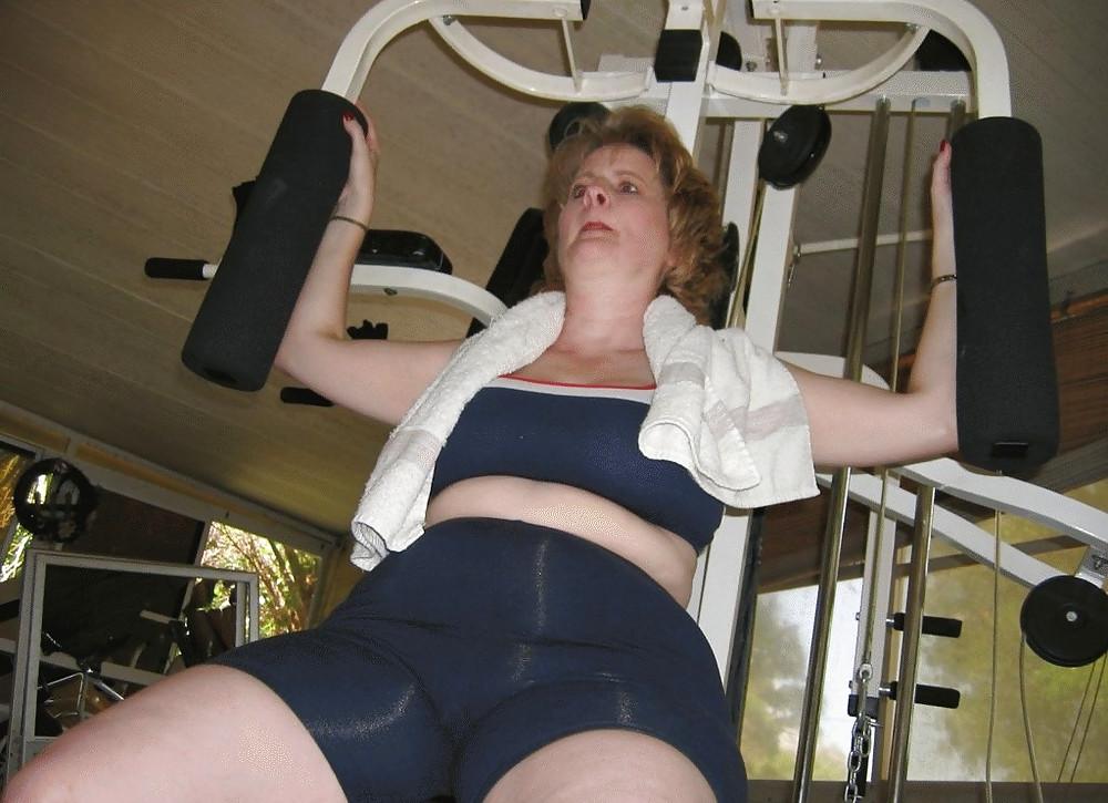 25P Bbw girl in sportchool (fuck)