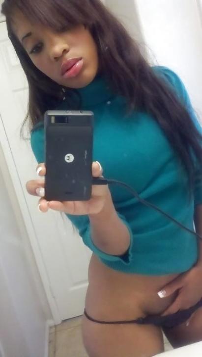 25P Amateur Black Girls 22