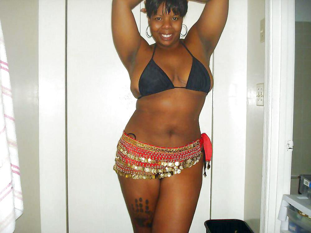 25P ALL KINDS OF MATURE BLACK WOMEN PT.7