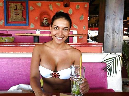 25P Downblouse -  Cleavage 7