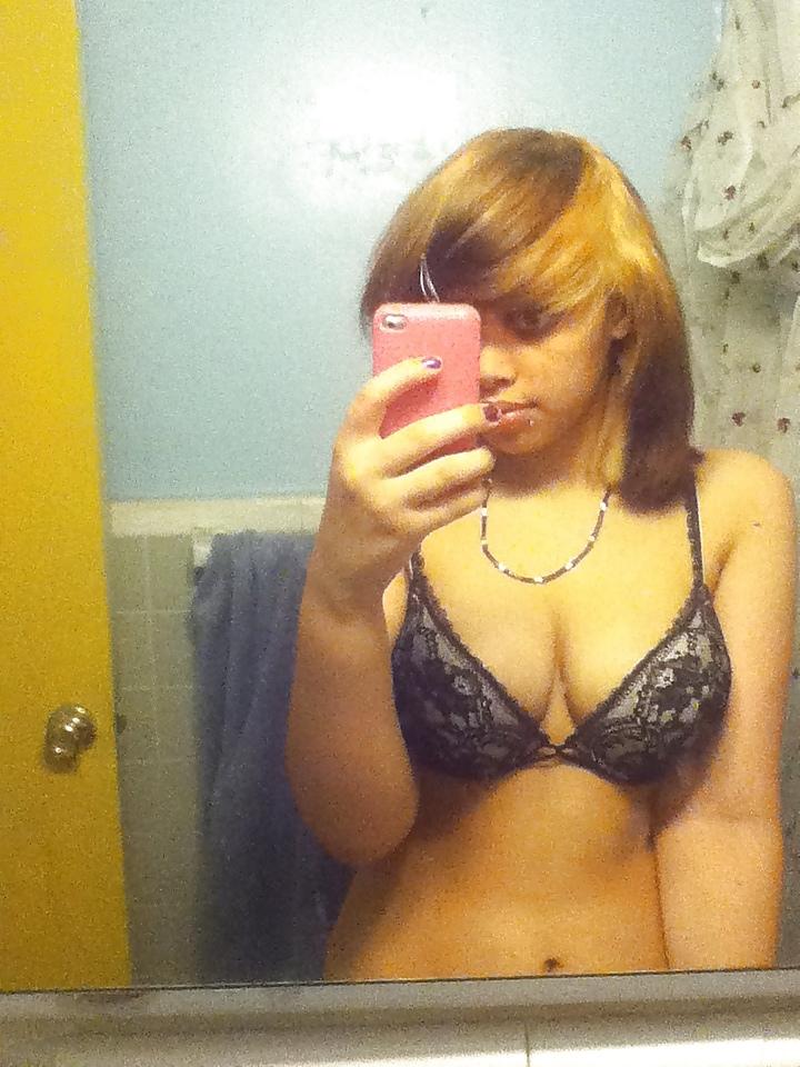 25P Amateur Black Girls 23