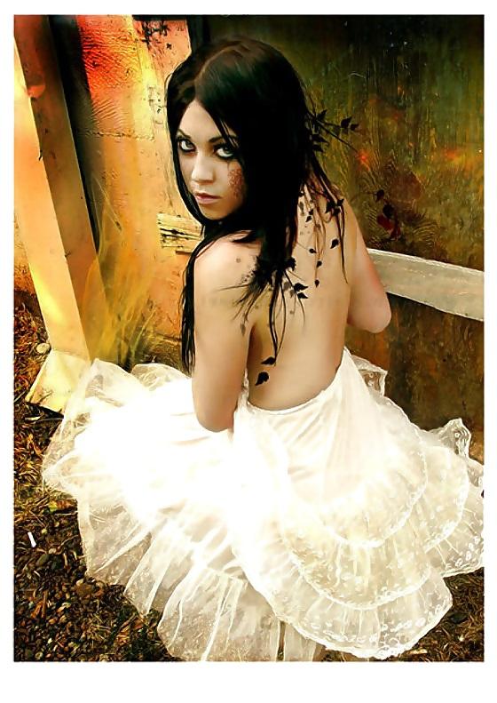 25P Gothic beauties 18