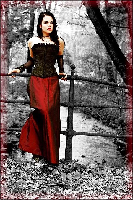 25P Gothic beauties 18